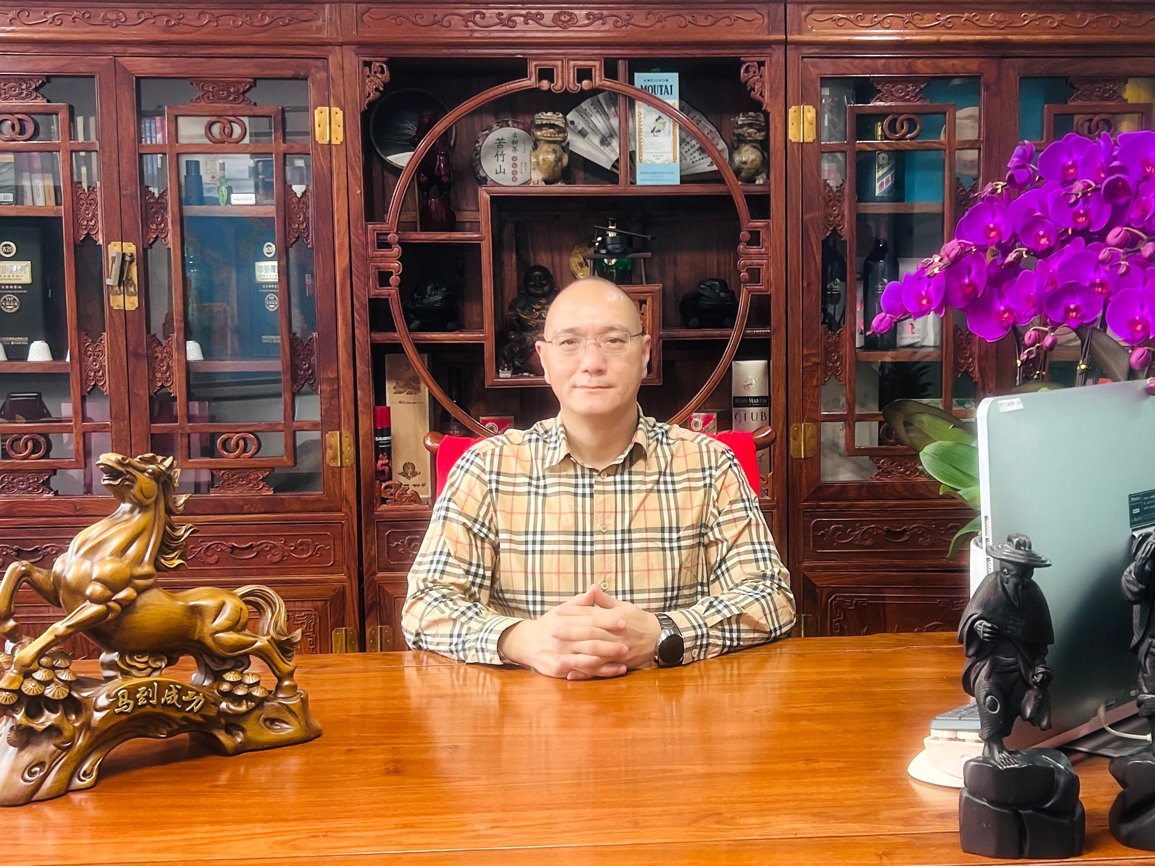 共创业 同发展 共分享 —— ca88官方唯一网站集团首创人董事长方煌达颁发2026新年贺词